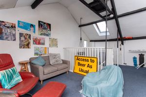 Loft Room- click for photo gallery